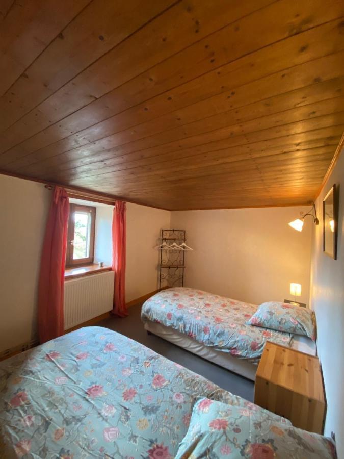 Philoufleur - Gite Restaure En Campagne Chaneins Экстерьер фото